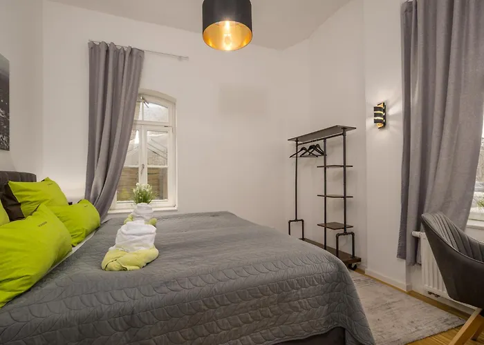 Sweethome - Luxus Pur - Grosse Kueche, Terrasse, Stellplatz, Wifi アパート ハレ